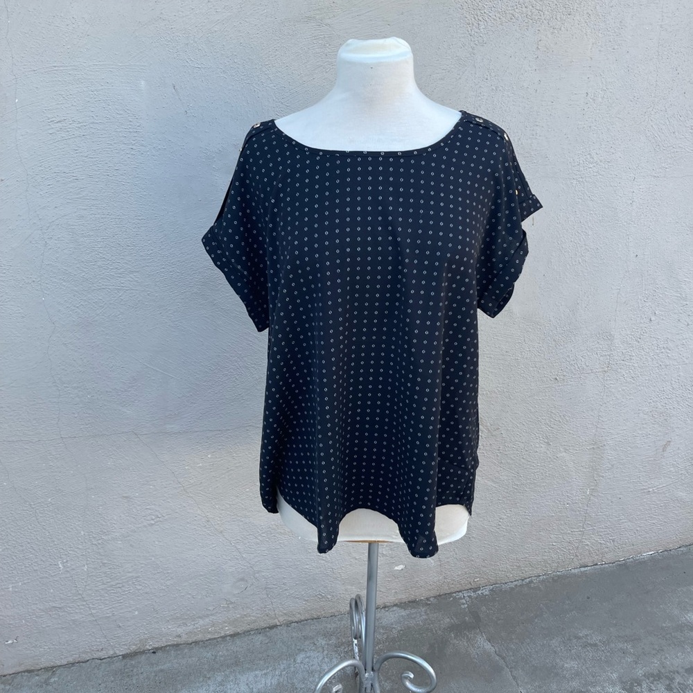 Womens short sleeve black blouse size 2X